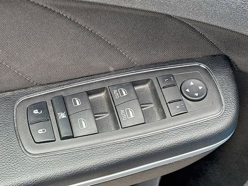 Used 2023 Dodge Charger Scat Pack w/ Harman/Kardon Audio Group RWD image 17
