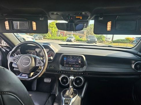 Used 2020 Chevrolet Camaro SS RWD image 18