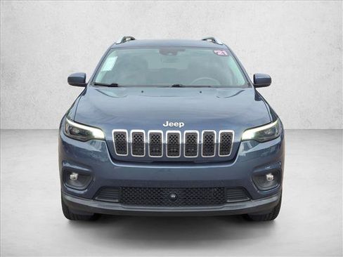 Used 2021 Jeep Cherokee Latitude Lux w/ Sun & Sound Group AWD/4WD image 2