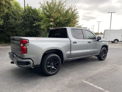 Used 2024 Chevrolet Silverado 1500 Custom AWD/4WD image 9