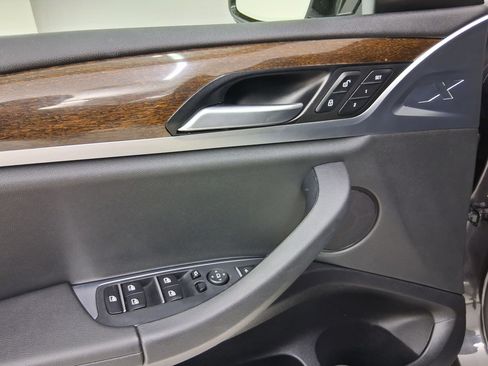 Used 2019 BMW X3 sDrive30i w/ Convenience Package RWD image 12