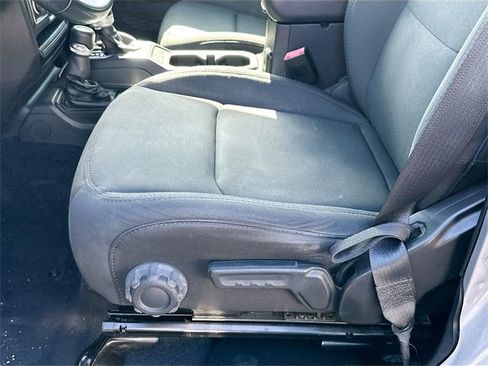 Used 2019 Jeep Wrangler Unlimited Sport S image 18