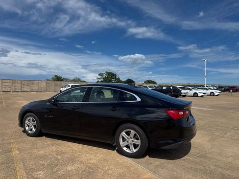Used 2024 Chevrolet Malibu LS FWD image 14