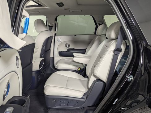 Used 2026 Hyundai Palisade Calligraphy image 27