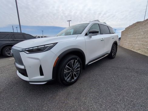 New 2026 INFINITI QX60 Luxe w/ Cargo Package image 7