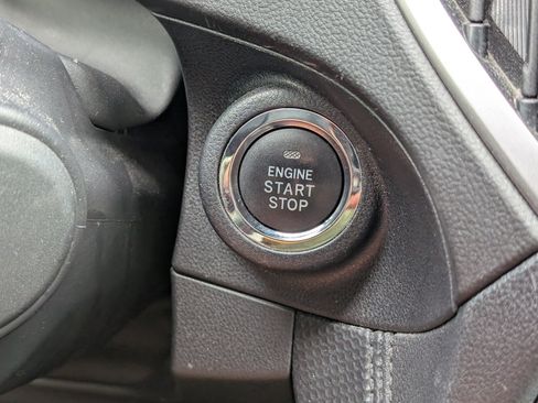 Used 2023 Subaru Forester Premium AWD/4WD image 19