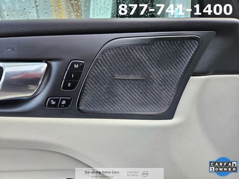 Certified 2023 Volvo XC60 T8 Ultimate image 17