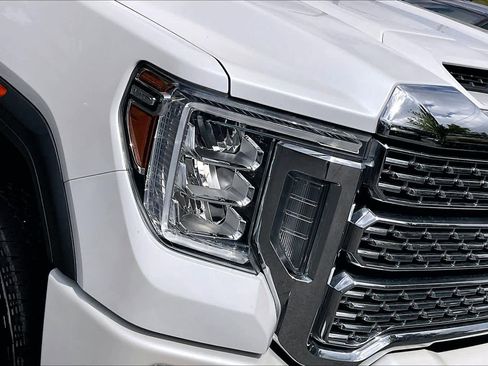 Certified 2022 GMC Sierra 3500 Denali w/ Denali Ultimate Package image 26