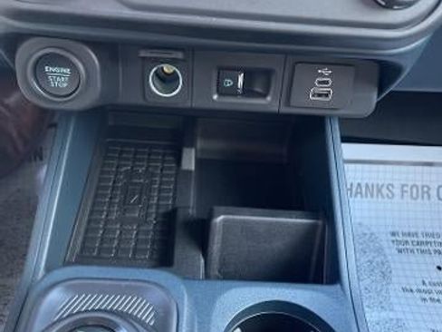 New 2025 Ford Maverick Lariat w/ 4K Tow Package image 18