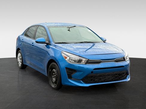 Used 2023 Kia Rio S FWD image 3