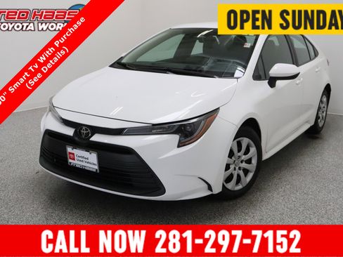 Certified 2024 Toyota Corolla LE FWD image 1