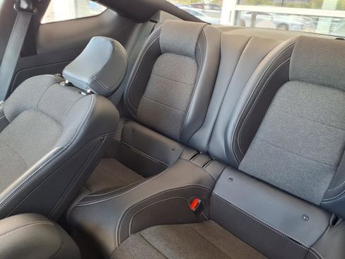 Used 2024 Ford Mustang Coupe image 17