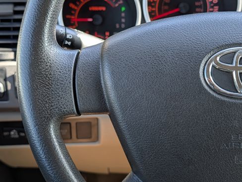 Used 2010 Toyota Tundra 2WD Double Cab image 24