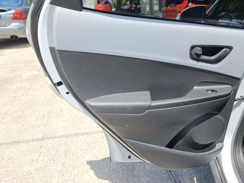 Used 2020 Hyundai Kona SEL FWD image 10