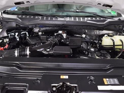 Used 2022 Ford F350 XL w/ Power Equipment Group image 18