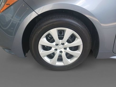 Used 2024 Toyota Corolla LE FWD image 15