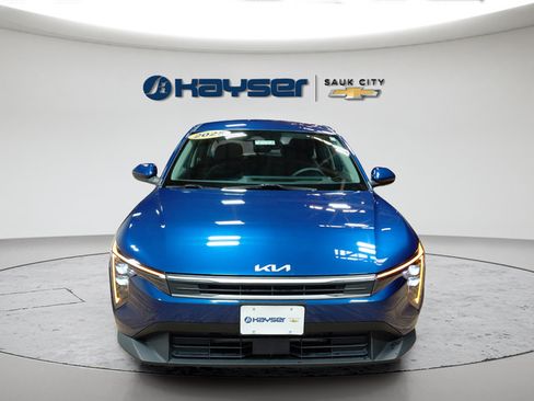 Used 2025 Kia K4 FWD image 2