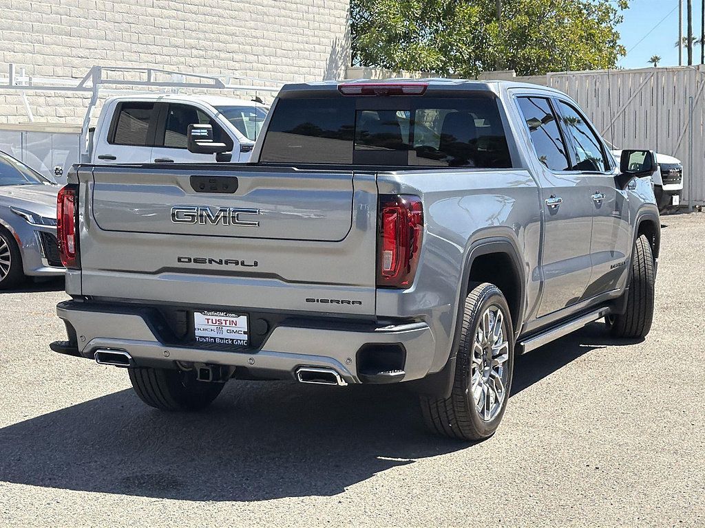 New 2026 GMC Sierra 1500 Denali Ultimate w/ LPO, Black Badging Package AWD/4WD image 5