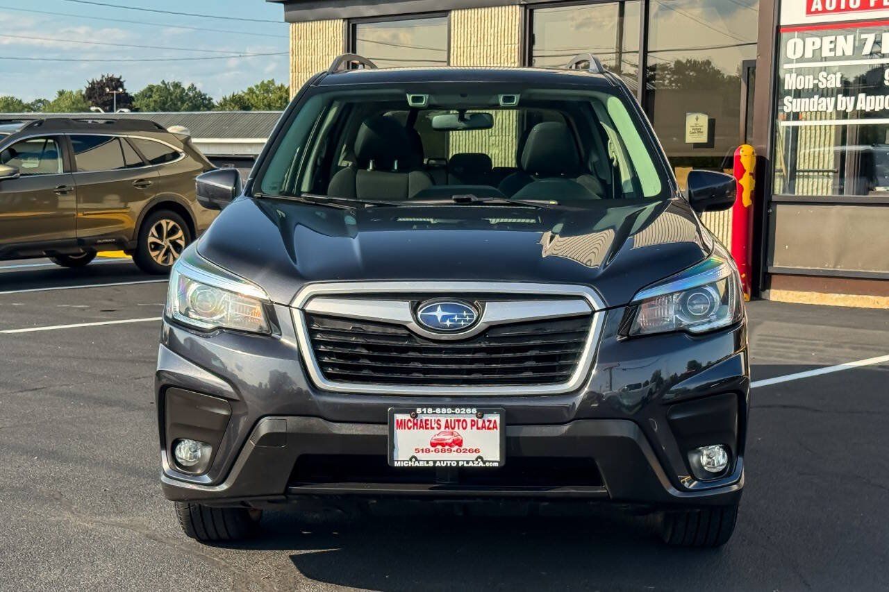 Used 2019 Subaru Forester Premium AWD/4WD image 9