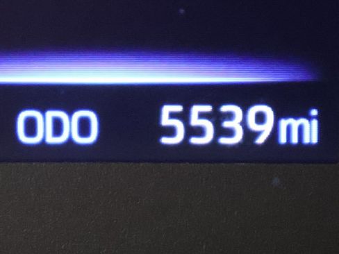 Certified 2025 Toyota Corolla LE image 25