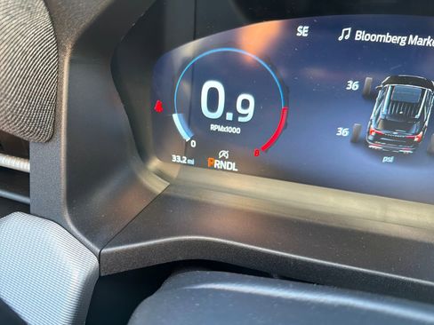 New 2025 Ford Explorer Active w/ Active Comfort Package image 16