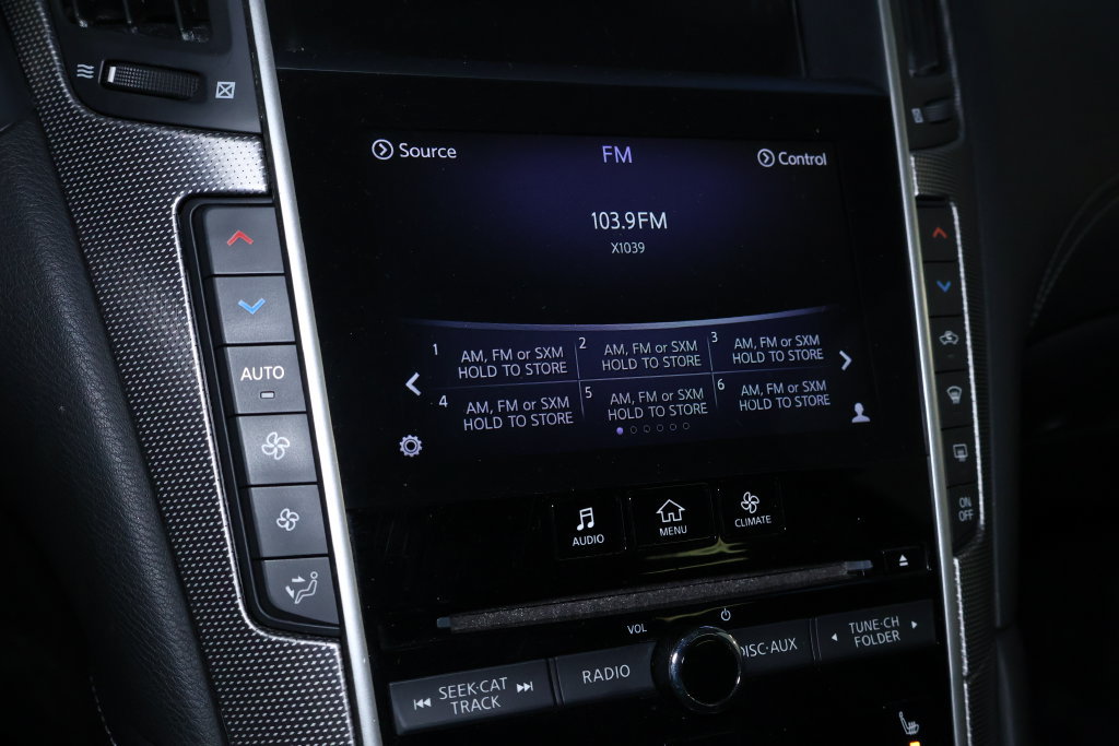 Used 2018 INFINITI Q50 Sport AWD/4WD image 28