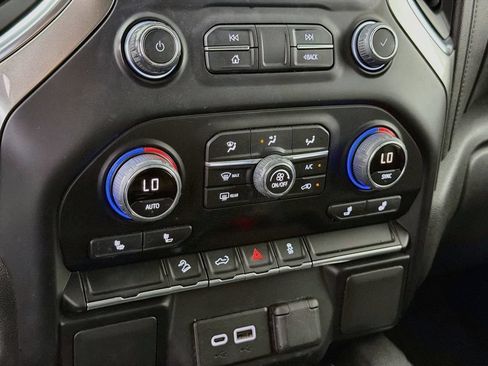 Used 2021 Chevrolet Silverado 1500 LT Trail Boss AWD/4WD image 19