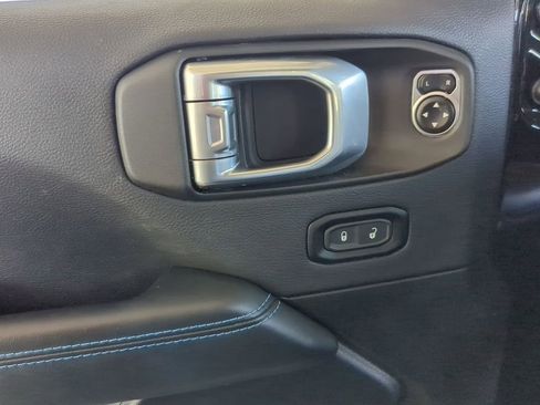 Used 2024 Jeep Wrangler High Altitude image 13