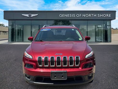 Used 2016 Jeep Cherokee Latitude AWD/4WD image 2