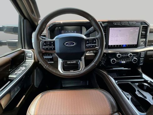 Used 2024 Ford F250 King Ranch w/ FX4 Off-Road Package AWD/4WD image 6