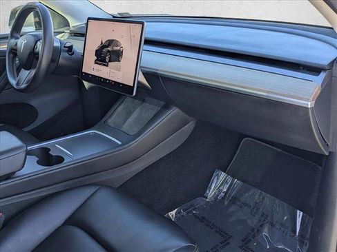 Used 2023 Tesla Model Y Long Range image 22