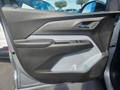 New 2027 Chevrolet Bolt LT w/ Comfort Package image 10