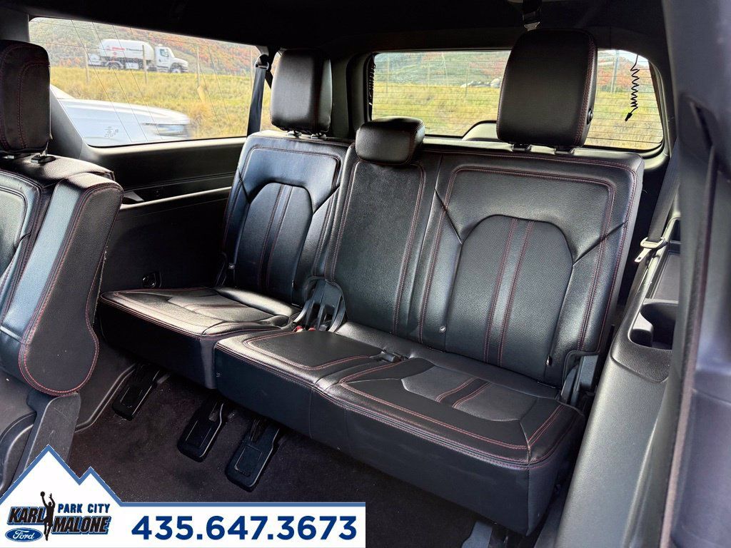 Used 2022 Ford Expedition Max Limited AWD/4WD image 32