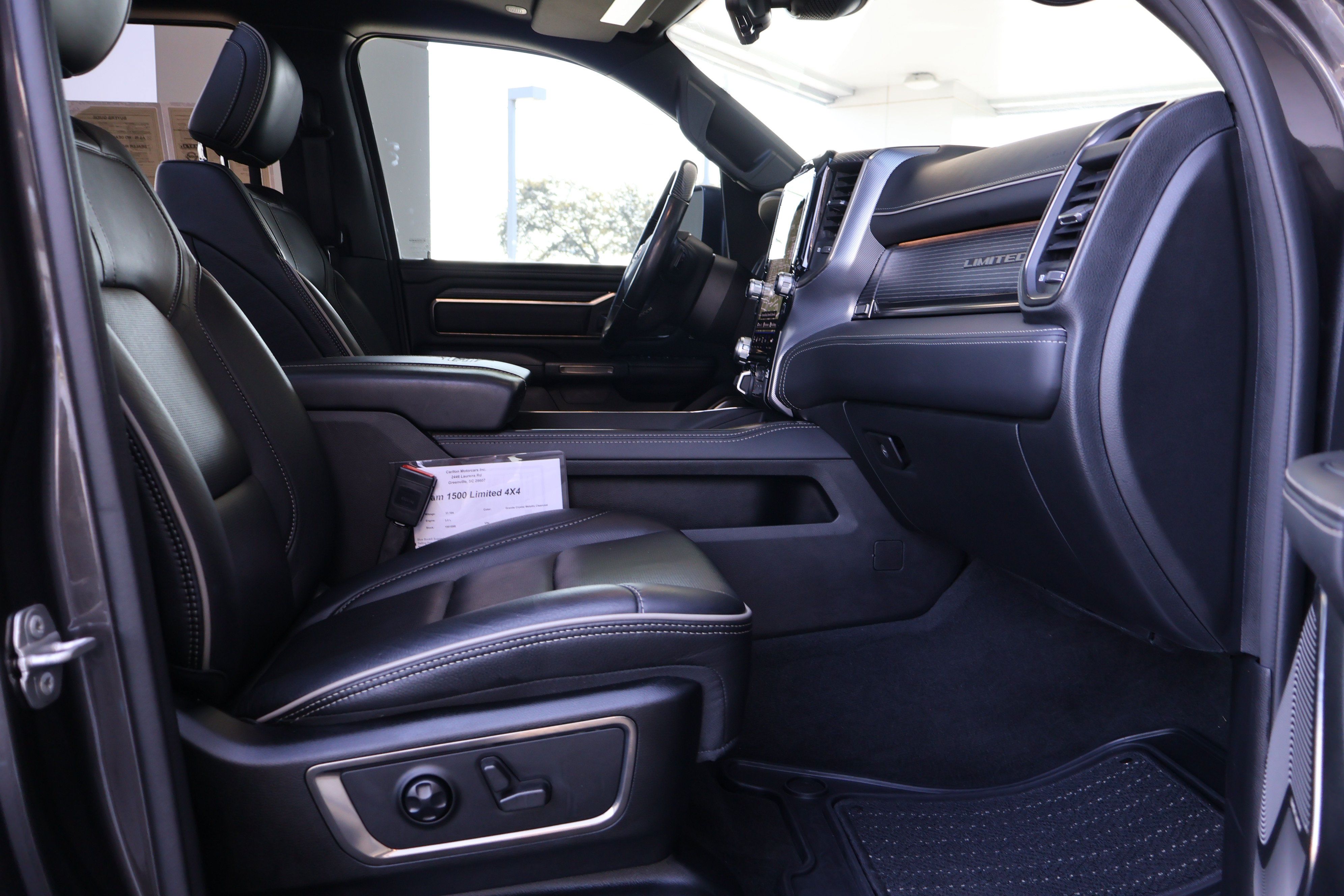 Used 2021 RAM 1500 Limited w/ Night Edition AWD/4WD image 30