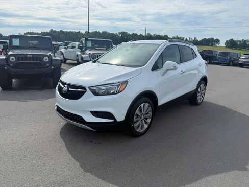 Used 2019 Buick Encore Preferred FWD image 2