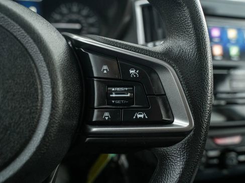 Used 2018 Subaru Impreza 2.0i Premium image 17