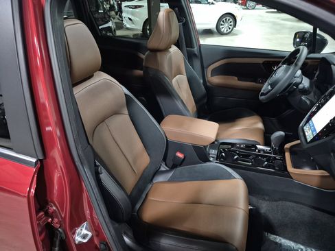 Used 2026 Subaru Forester Touring AWD/4WD image 30
