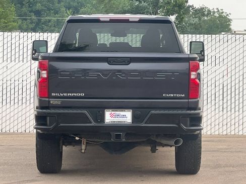 Used 2024 Chevrolet Silverado 2500 Custom w/ Custom Value Package AWD/4WD image 5