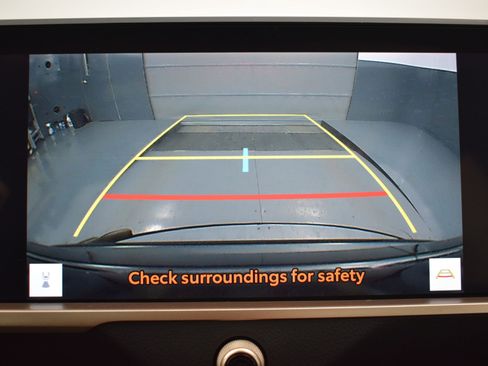 Used 2024 Toyota Crown Limited image 20