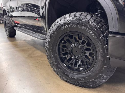 Used 2021 GMC Sierra 1500 AT4 image 24