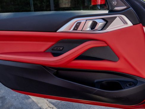 Used 2025 BMW M4 Competition image 16