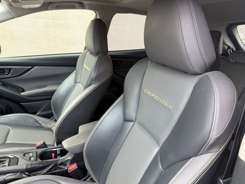 Used 2021 Subaru Crosstrek 2.5i Sport w/ Moonroof Package image 21