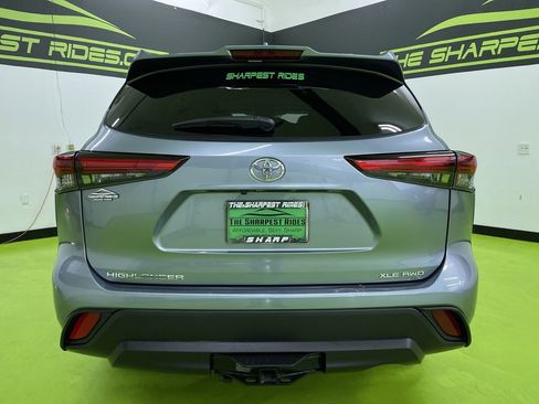 Used 2023 Toyota Highlander XLE image 8