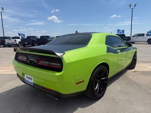 Used 2023 Dodge Challenger R/T Scat Pack w/ T/A Package RWD image 5