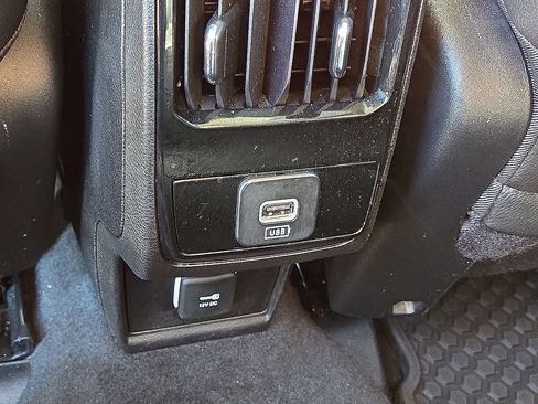 Used 2022 Jeep Compass Trailhawk image 17