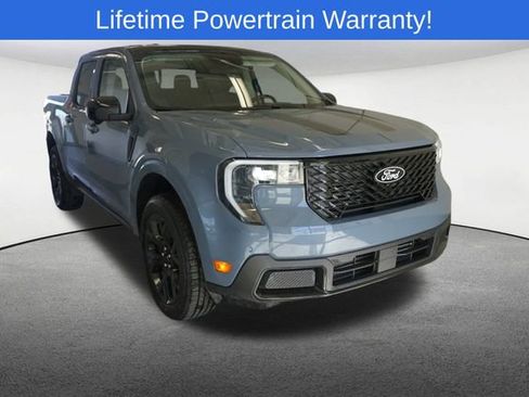 New 2025 Ford Maverick Lariat w/ Black Appearance Package image 16