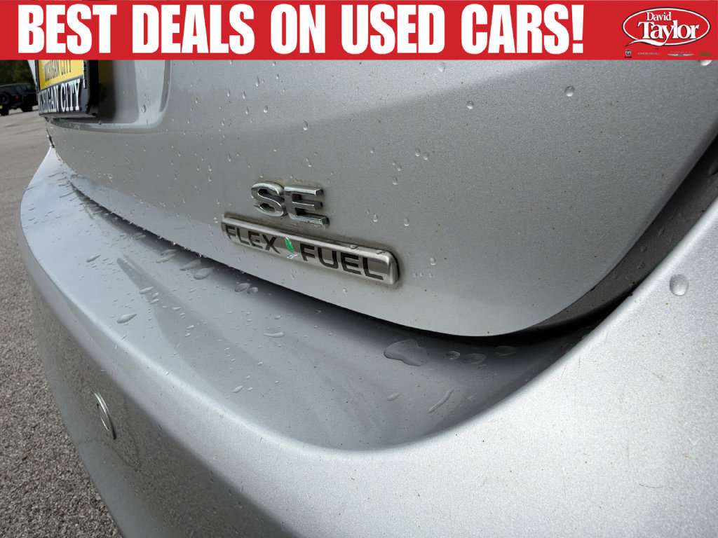 Used 2015 Ford Focus SE w/ SE Cold Weather Package FWD image 37