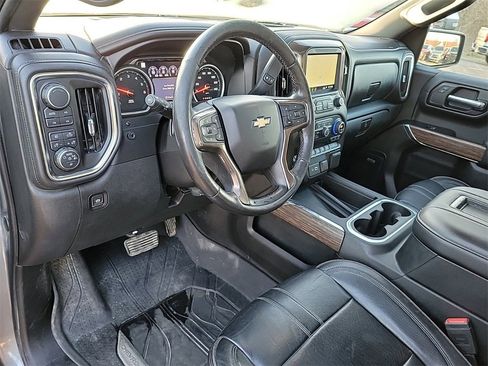Used 2019 Chevrolet Silverado 1500 High Country w/ High Country Premium Package image 17