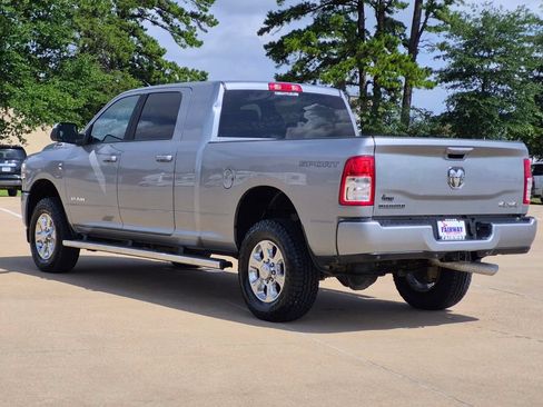 Used 2022 RAM 2500 Big Horn AWD/4WD image 4