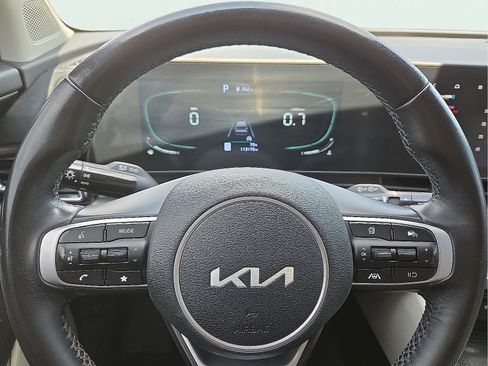Used 2023 Kia Sportage EX FWD image 24